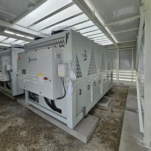 Акустично кућиште за кровне чилере у Fabrik1230