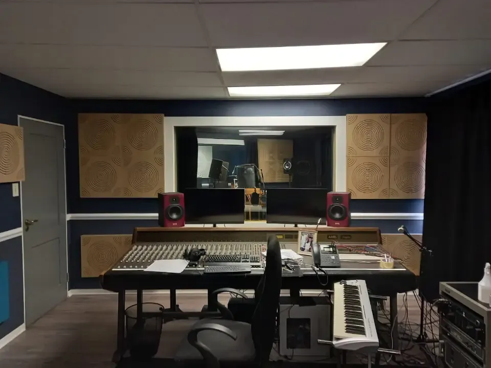 Професионална акустична надоградња у David Gresham Records