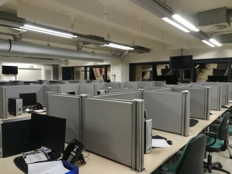 Акустични столни екрани у седишту компаније Forthnet, Атина