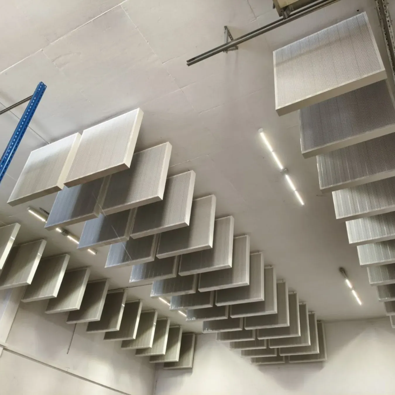 Акустична обрада индустријске хале за Excellpack